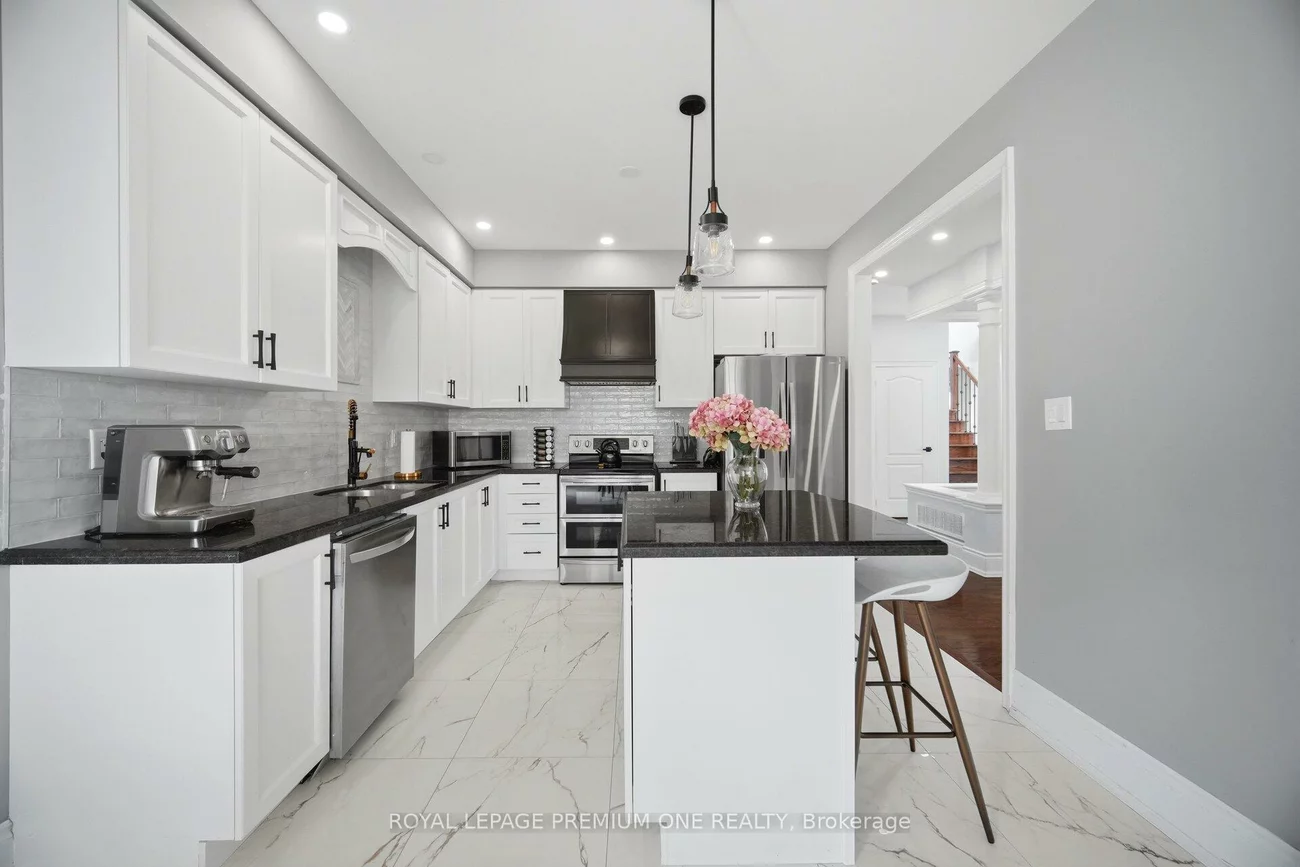 95, Retreat, Vellore Village, Vaughan