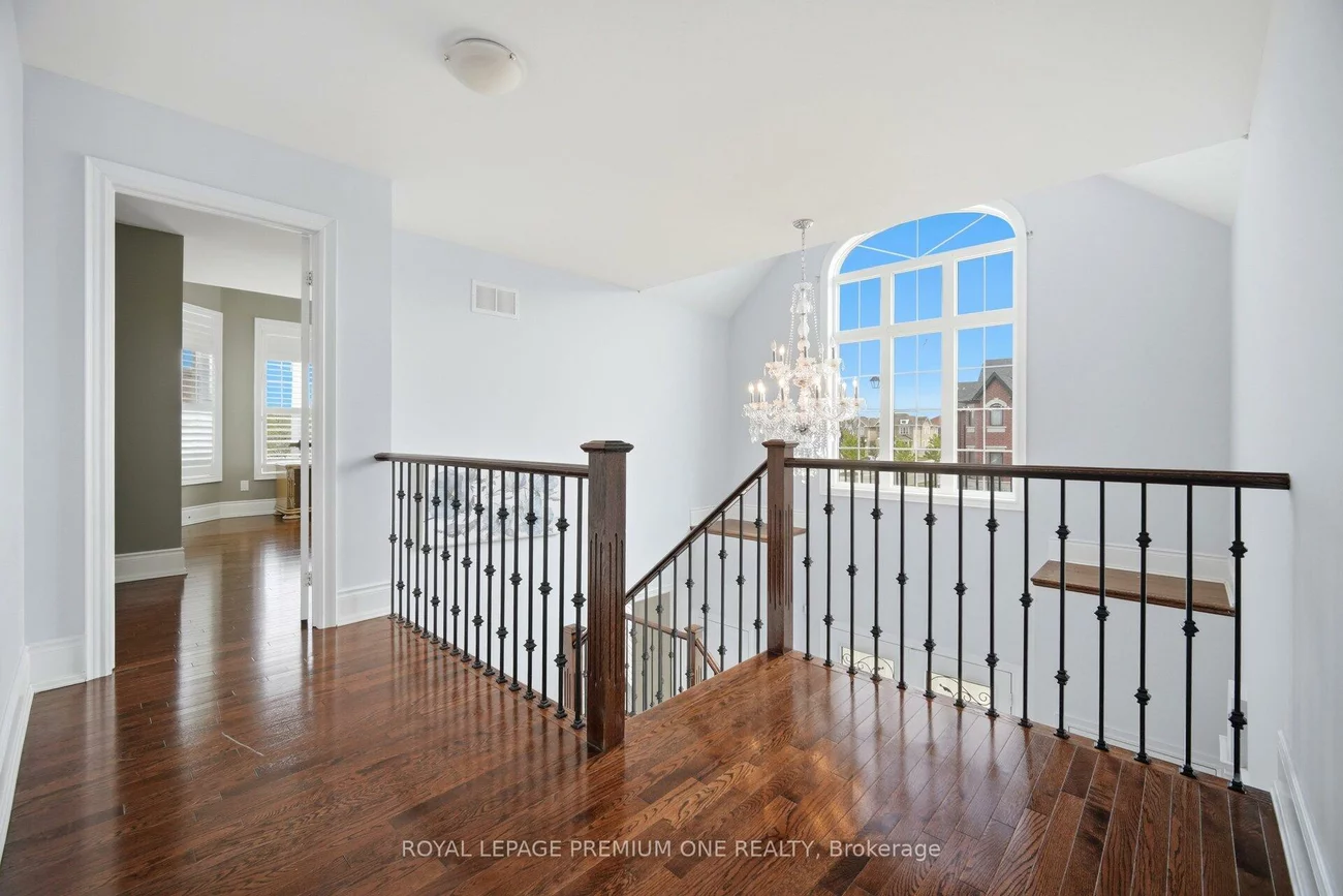 95, Retreat, Vellore Village, Vaughan