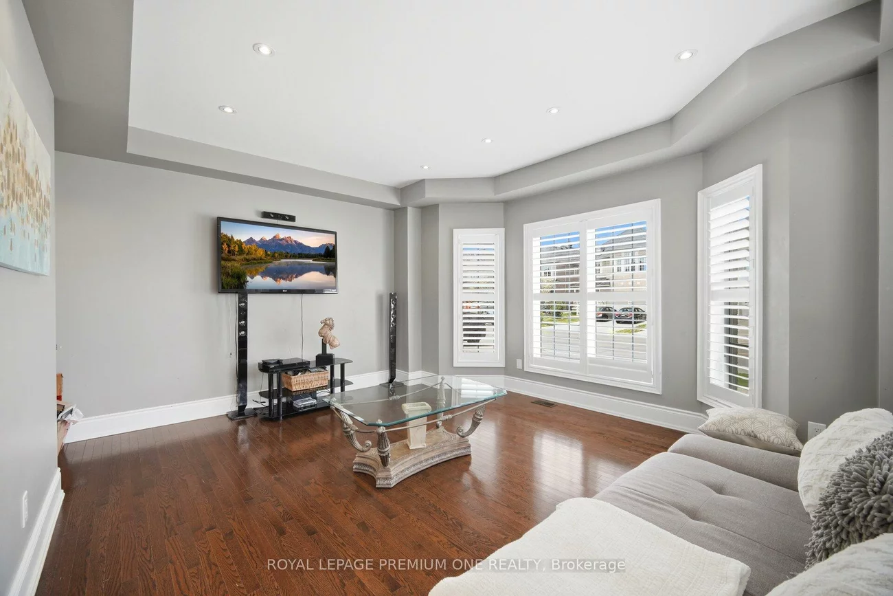 95, Retreat, Vellore Village, Vaughan