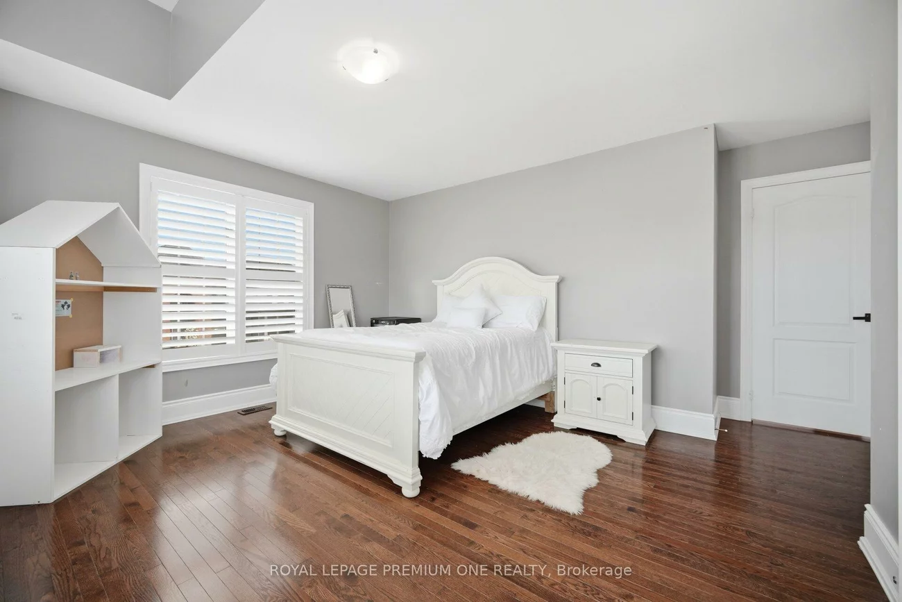 95, Retreat, Vellore Village, Vaughan