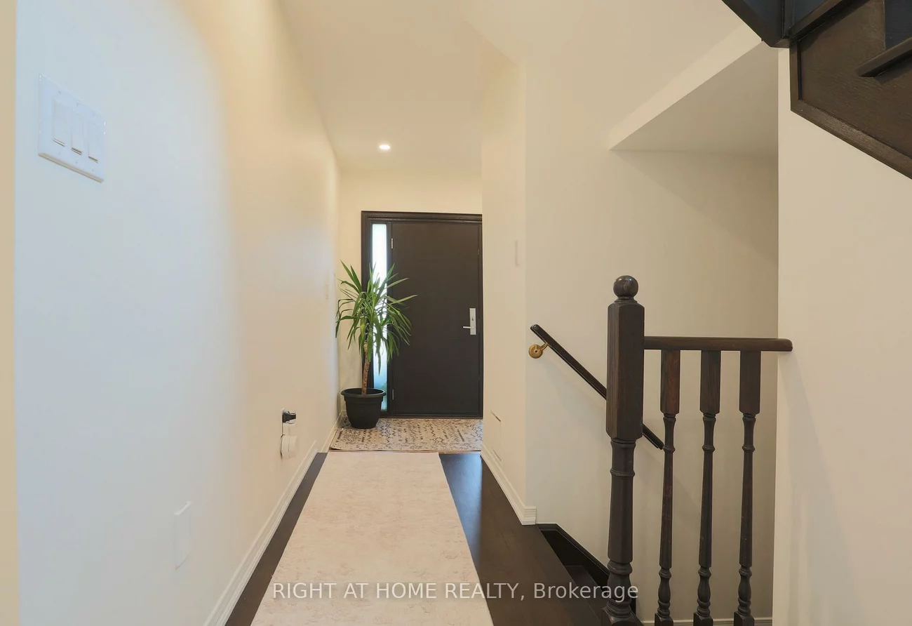263, Golden Orchard, Patterson, Vaughan