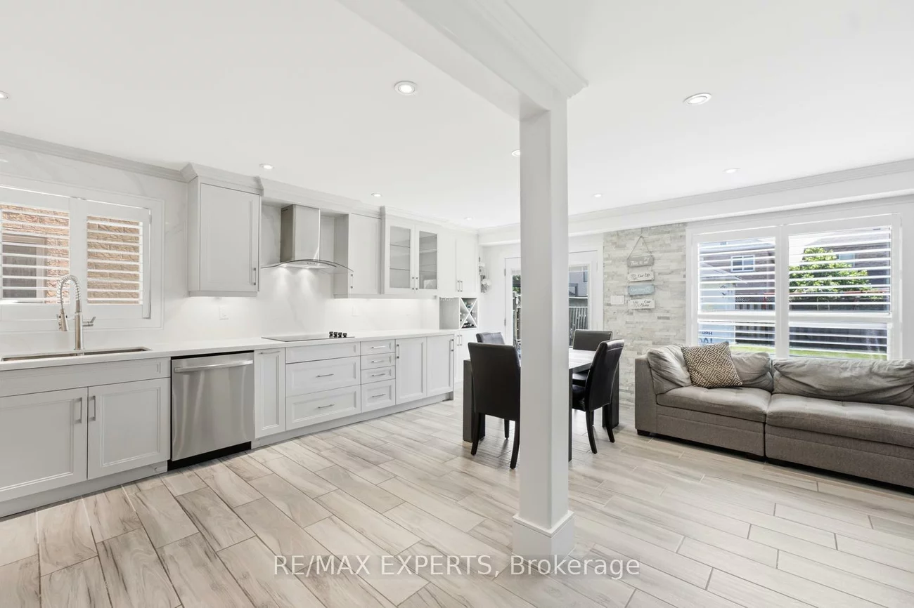 67, Seafield, Maple, Vaughan