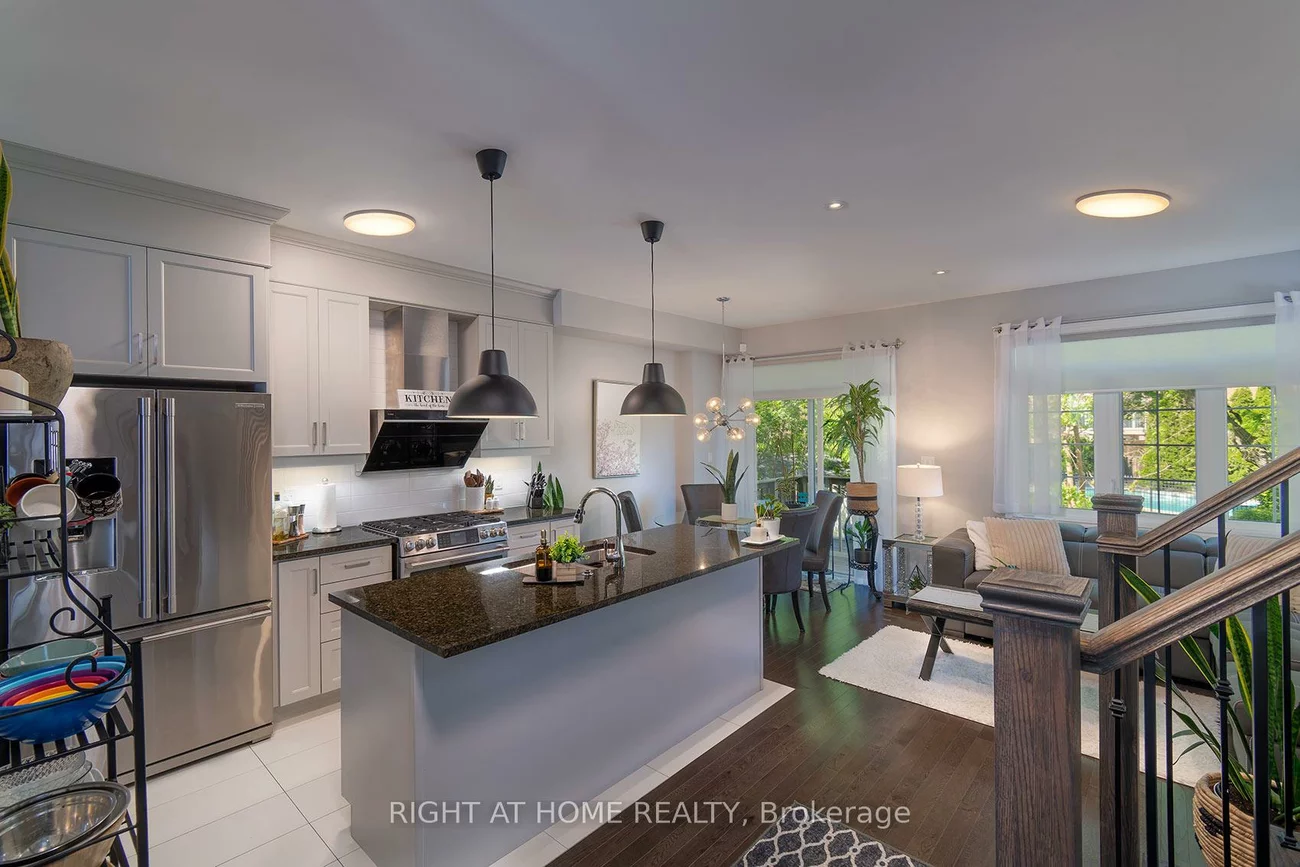 2, Queen Mary, East Woodbridge, Vaughan