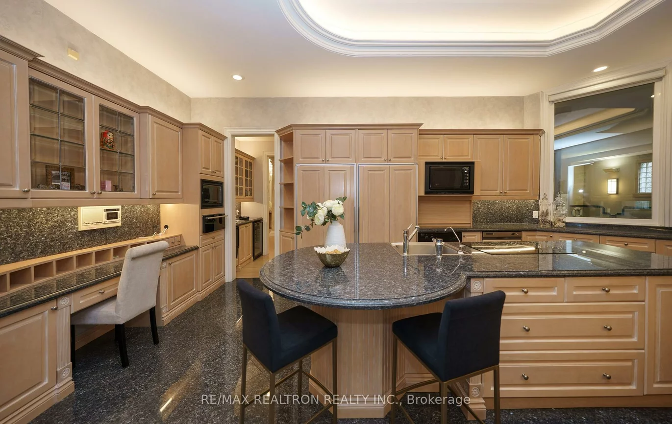 210, Arnold, Crestwood-Springfarm-Yorkhill, Vaughan