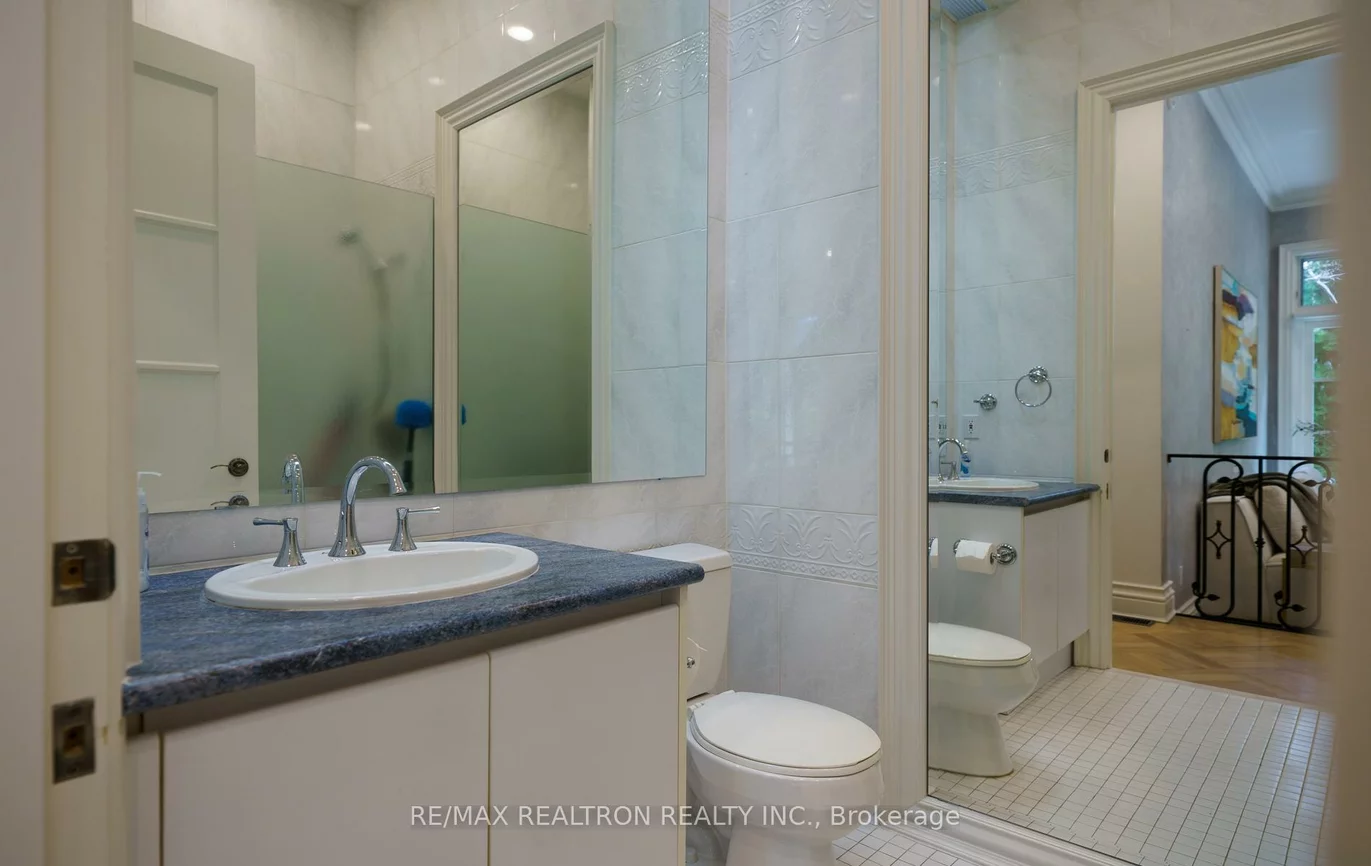 210, Arnold, Crestwood-Springfarm-Yorkhill, Vaughan