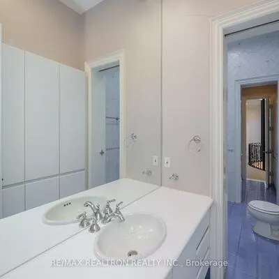 210, Arnold, Crestwood-Springfarm-Yorkhill, Vaughan
