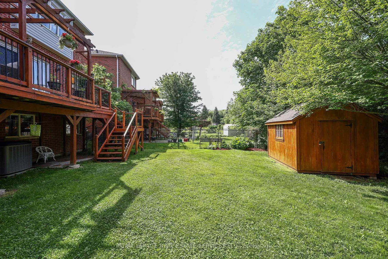 10, Sandway, Maple, Vaughan