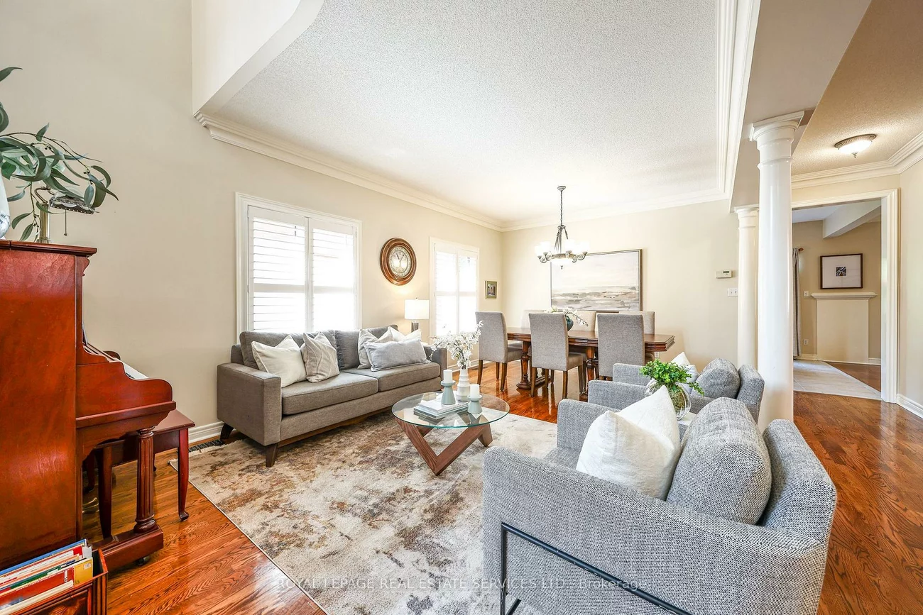 10, Sandway, Maple, Vaughan
