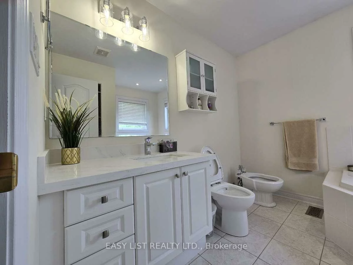 171, Stonebriar, Maple, Vaughan