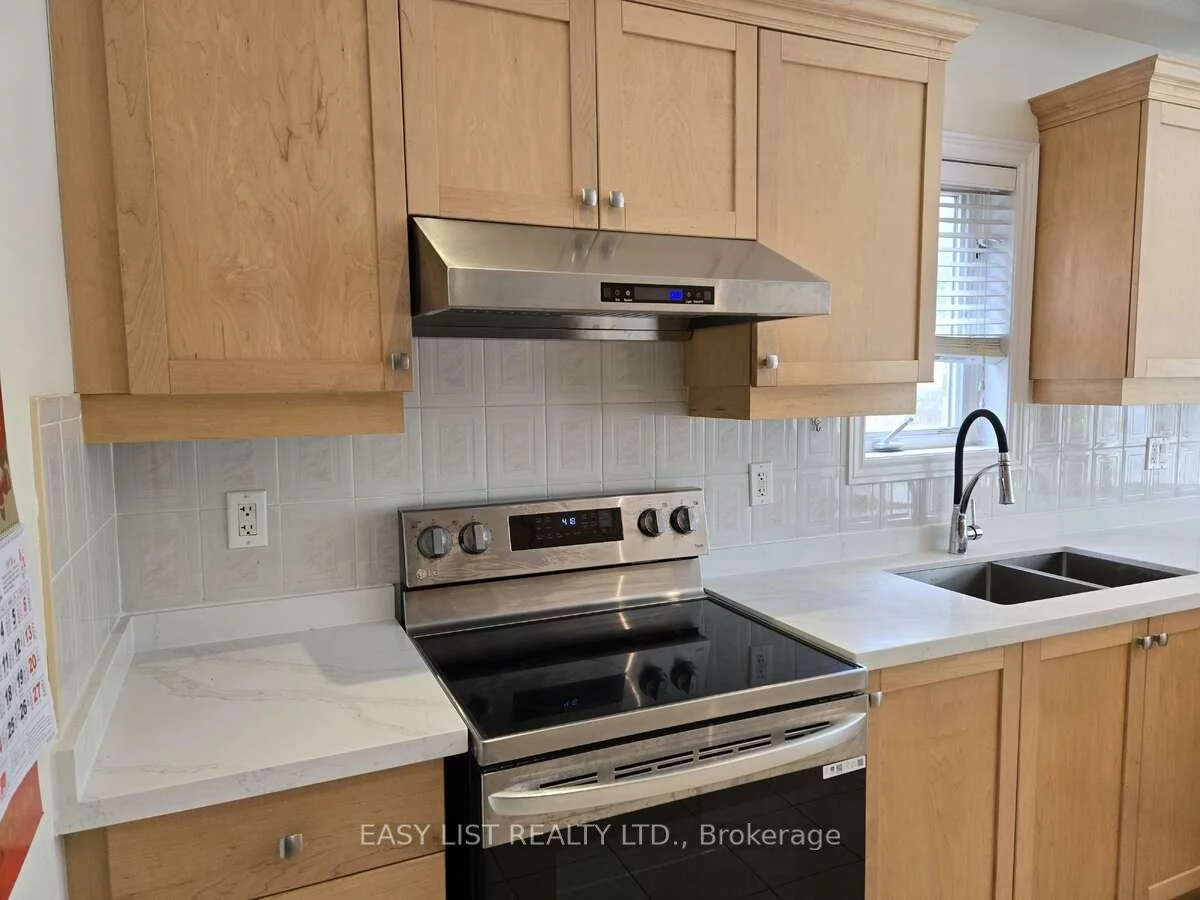171, Stonebriar, Maple, Vaughan
