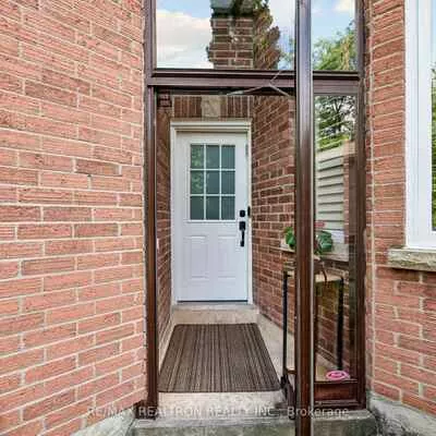 58, Roseborough, Uplands, Vaughan