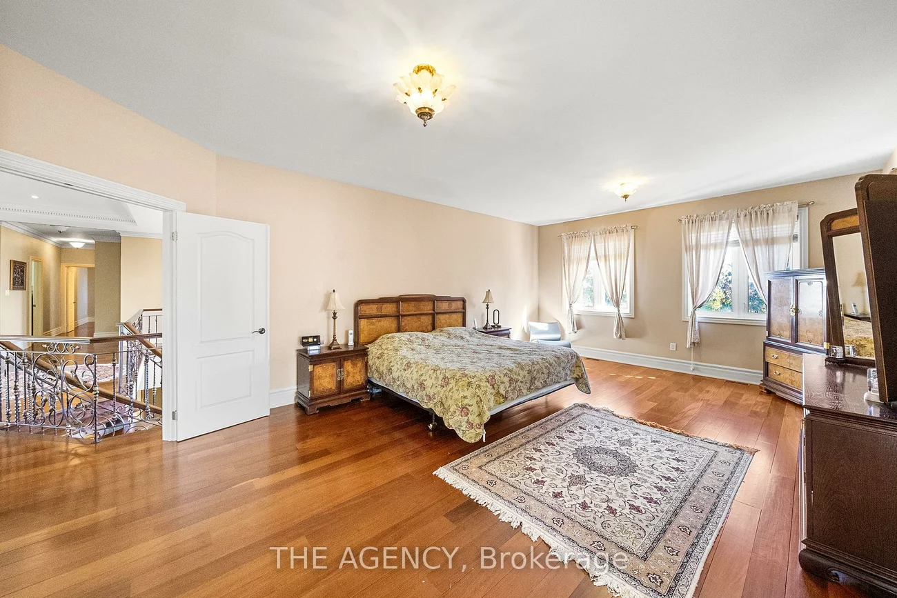 16, DEW DROP, Rural Vaughan, Vaughan