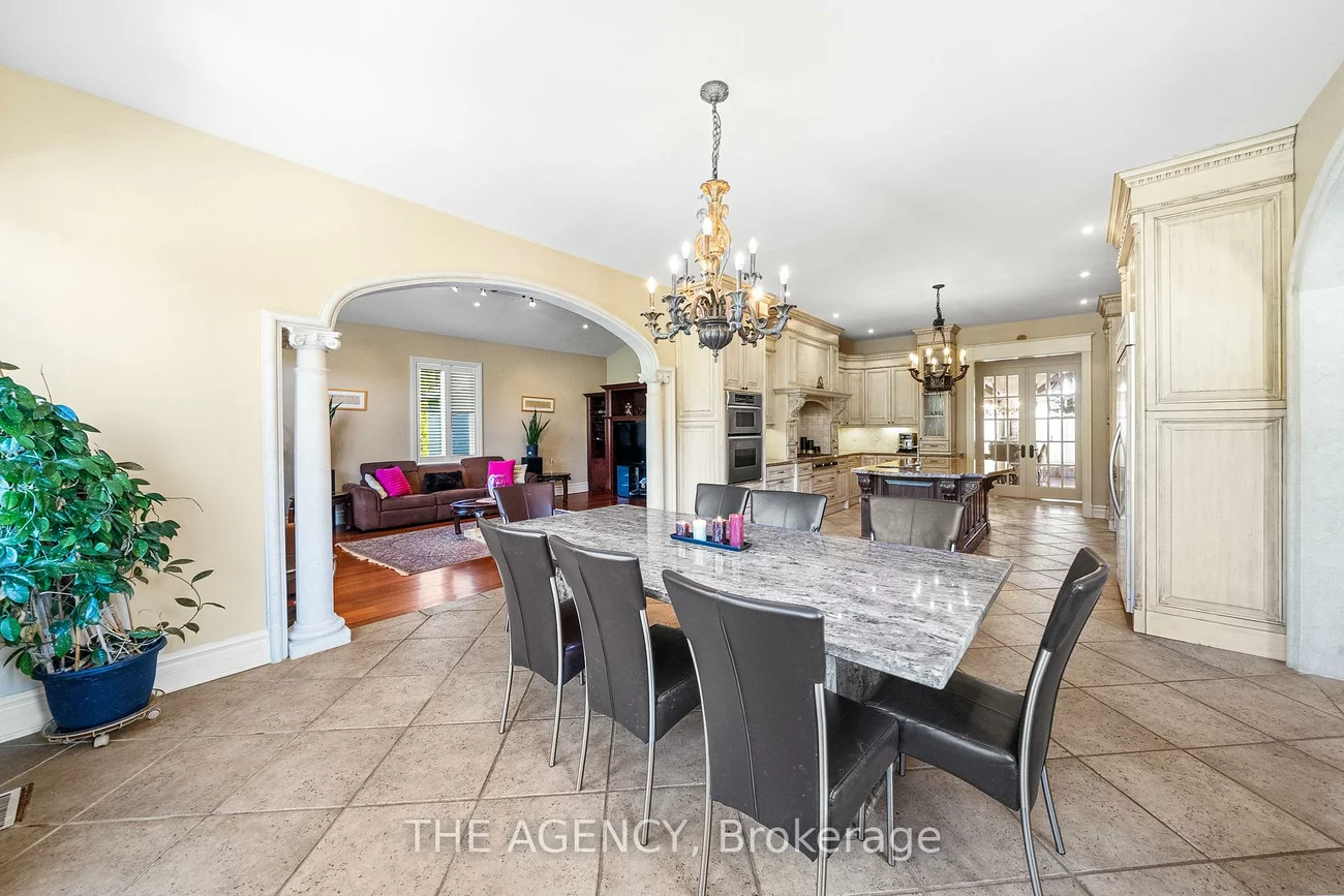 16, DEW DROP, Rural Vaughan, Vaughan