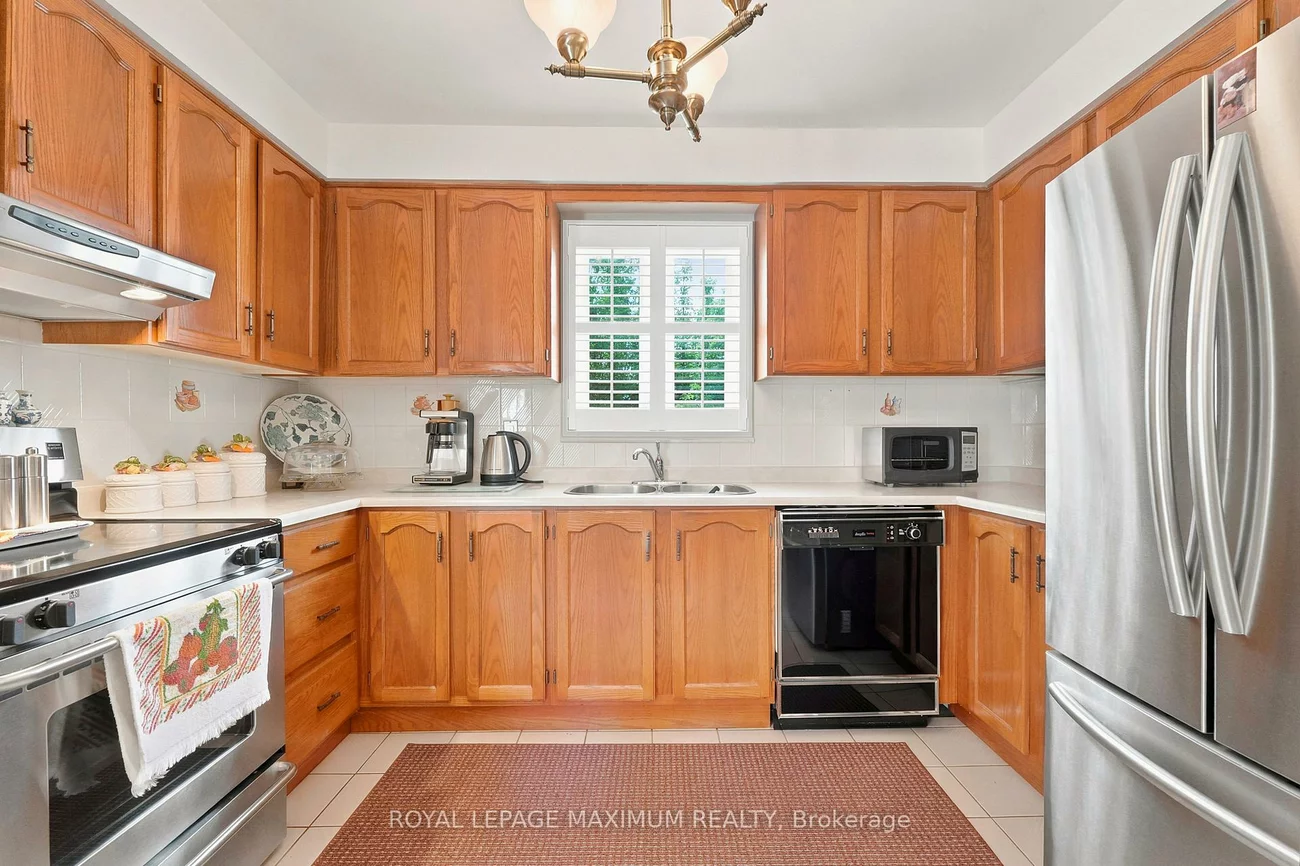 21, Diamond, West Woodbridge, Vaughan