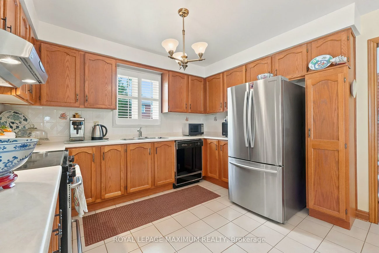 21, Diamond, West Woodbridge, Vaughan