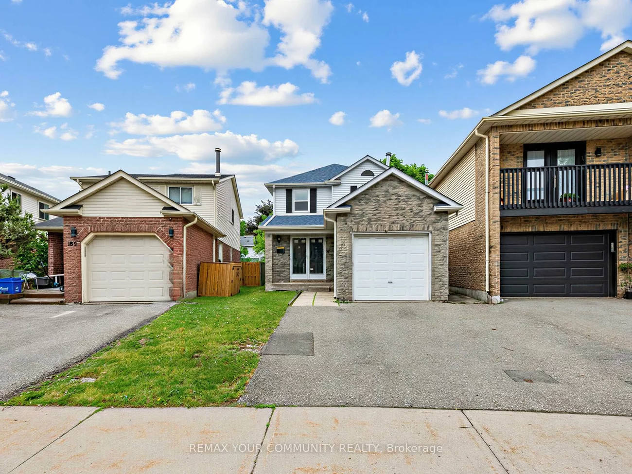 183, Lisa, Crestwood-Springfarm-Yorkhill, Vaughan