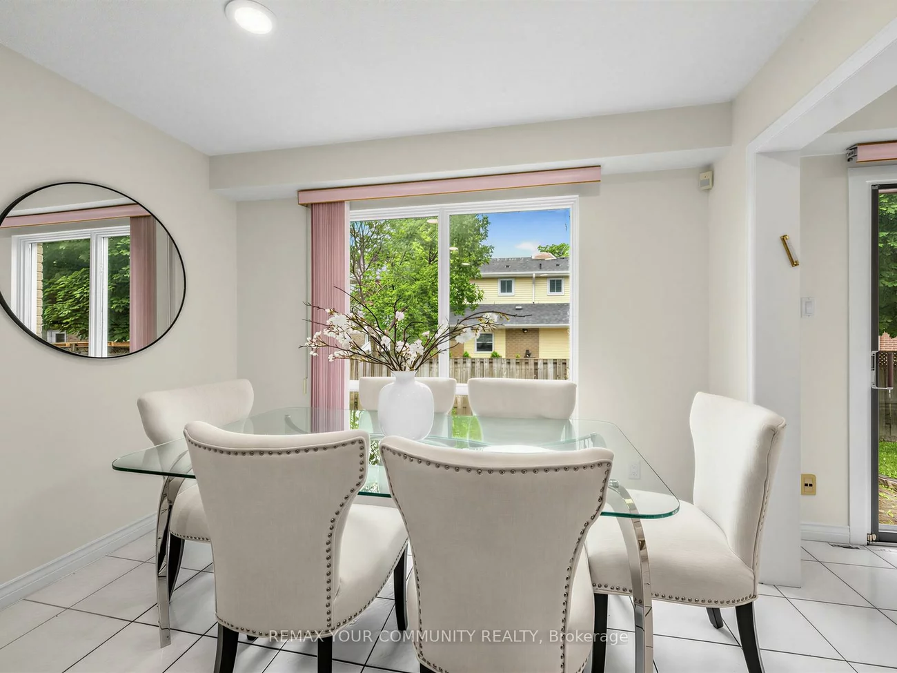 183, Lisa, Crestwood-Springfarm-Yorkhill, Vaughan