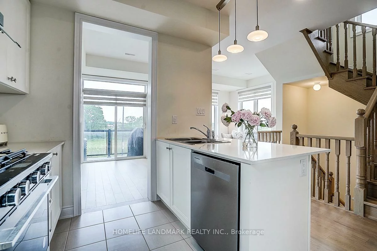 50, Thule, Vellore Village, Vaughan