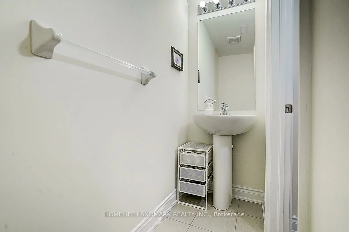 50, Thule, Vellore Village, Vaughan