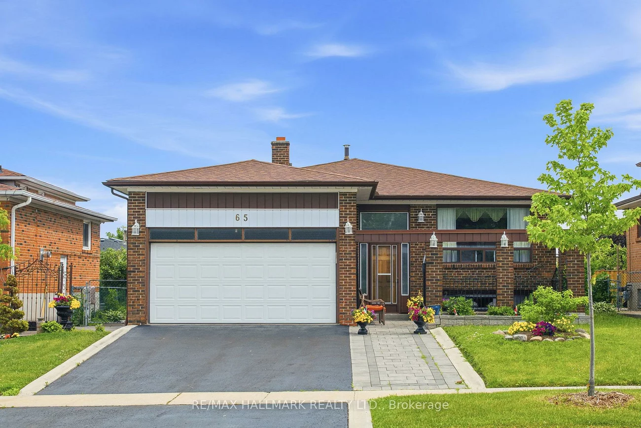 65, Oakhill, West Woodbridge, Vaughan
