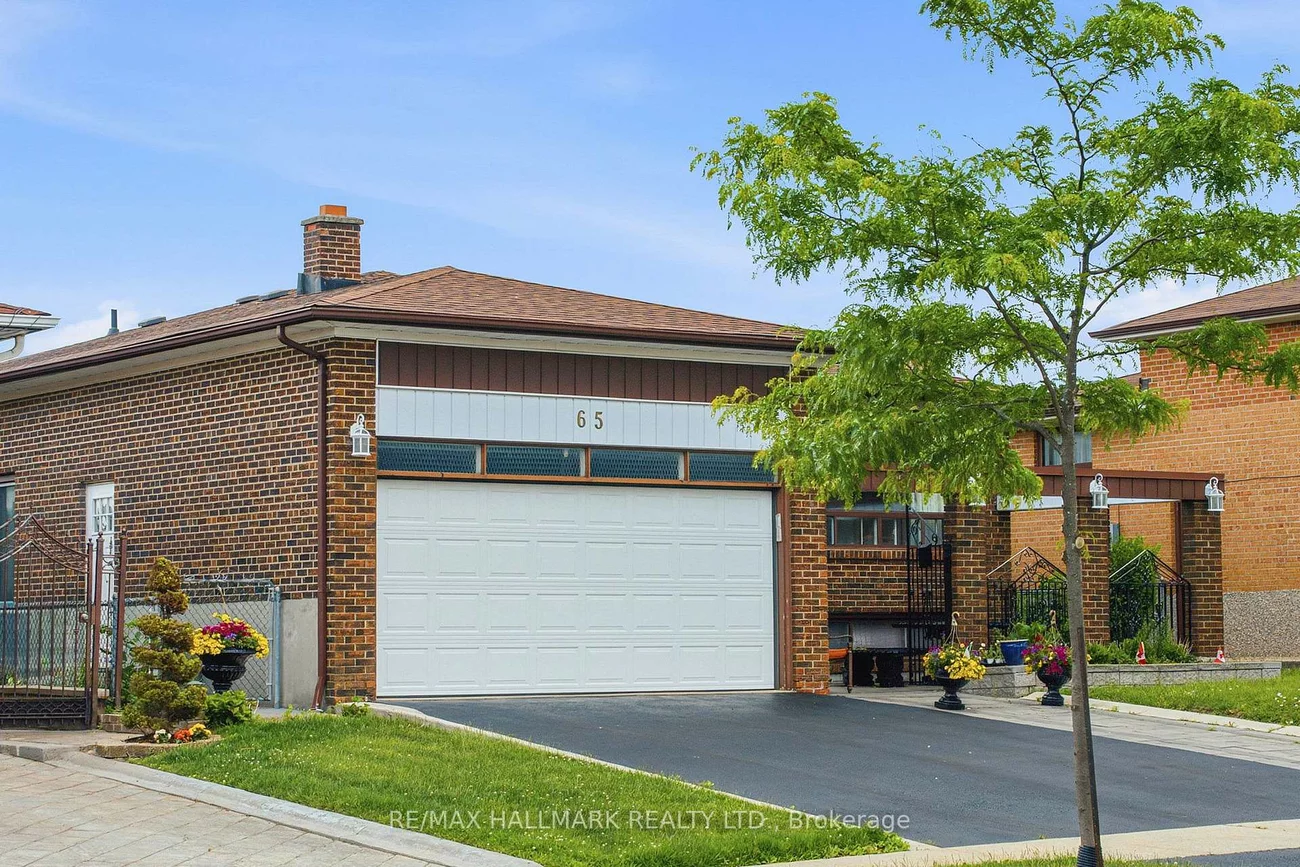 65, Oakhill, West Woodbridge, Vaughan