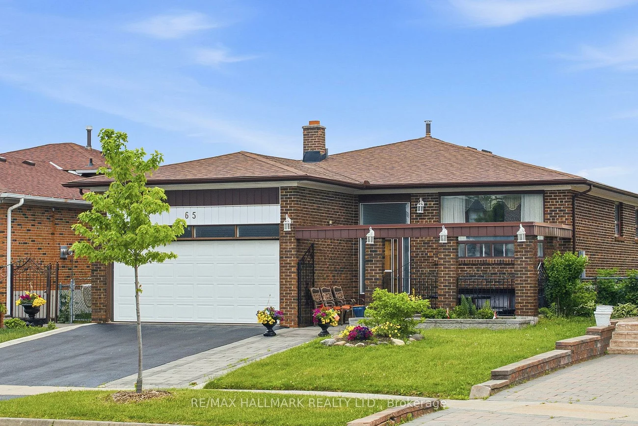 65, Oakhill, West Woodbridge, Vaughan