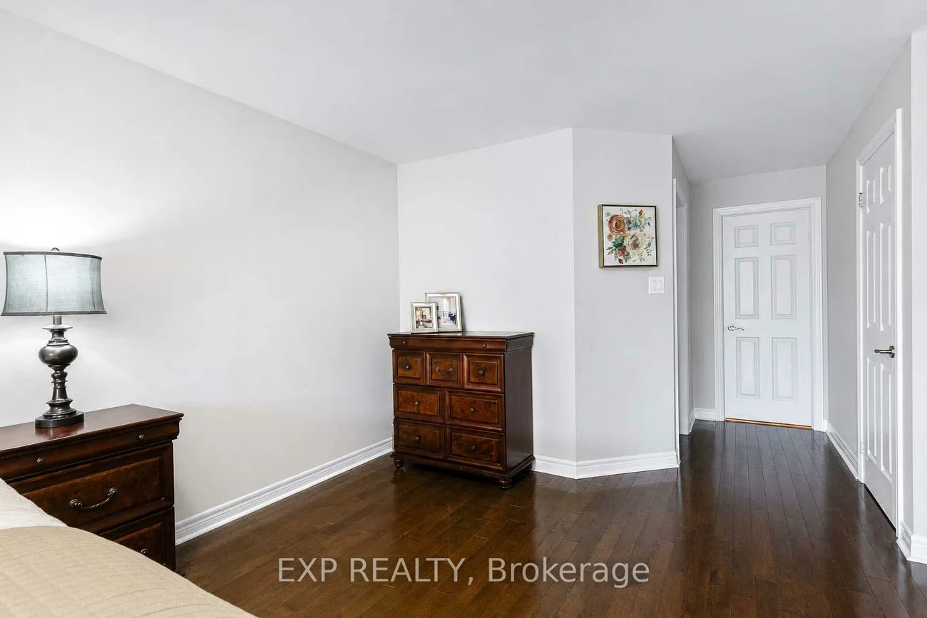 8900, Bathurst, Patterson, Vaughan