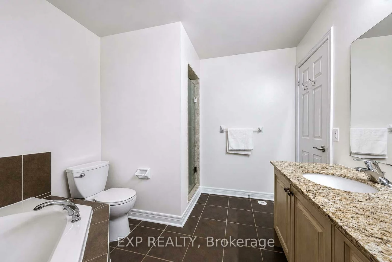 8900, Bathurst, Patterson, Vaughan