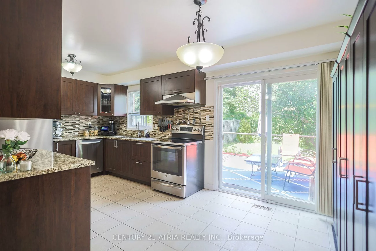 92, Rejane, Crestwood-Springfarm-Yorkhill, Vaughan