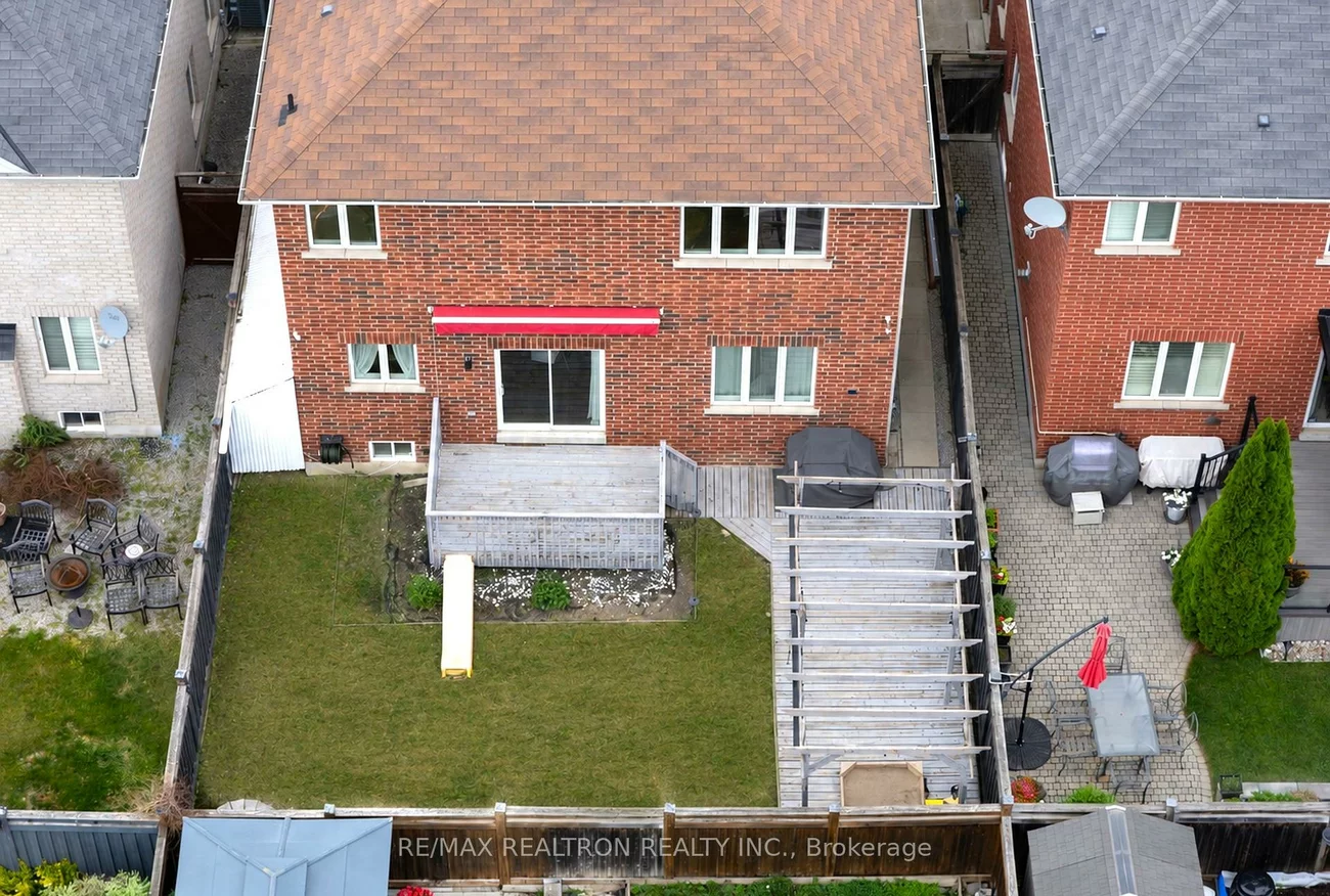 143, Shelbourne, Vellore Village, Vaughan