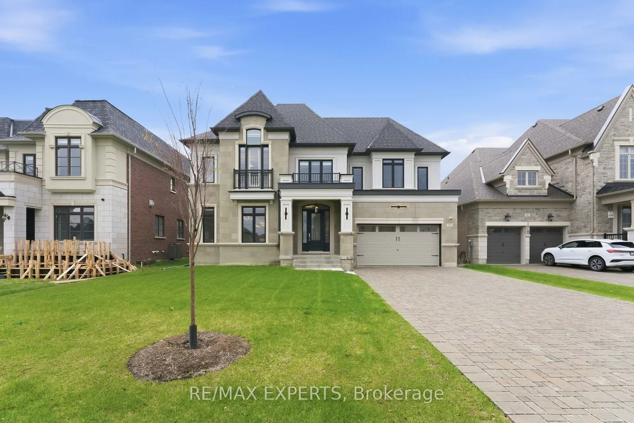 15, Sculpture Garden, Kleinburg, Vaughan