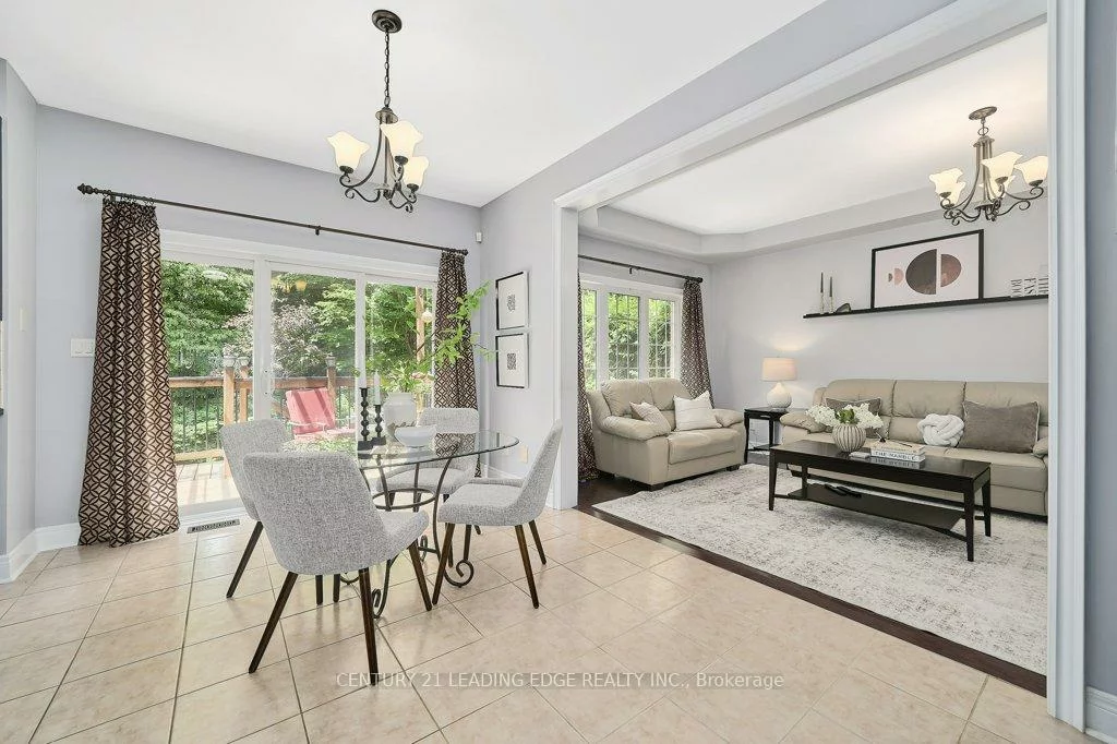 382, Via Campanile, Vellore Village, Vaughan