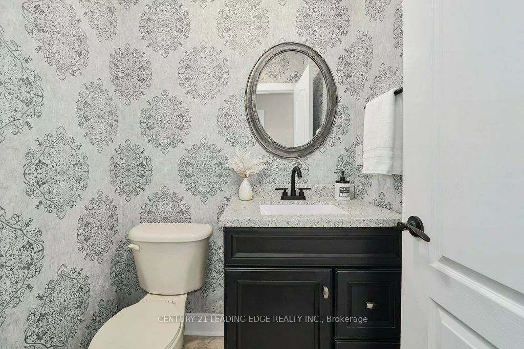 382, Via Campanile, Vellore Village, Vaughan