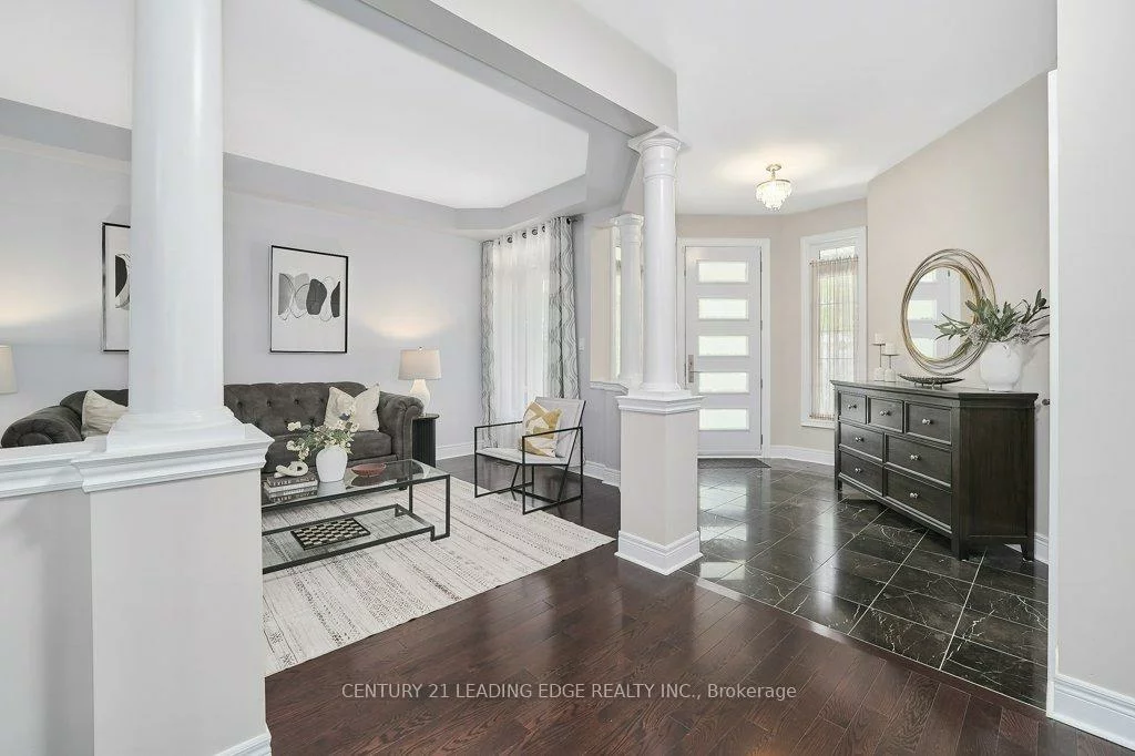 382, Via Campanile, Vellore Village, Vaughan