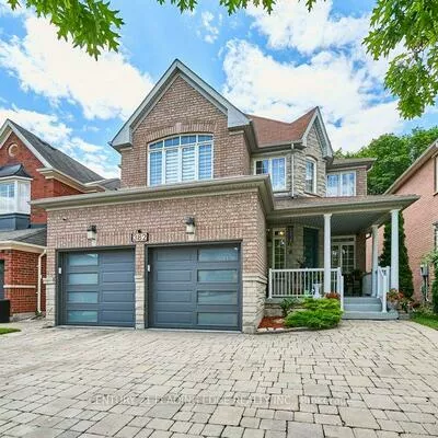 382, Via Campanile, Vellore Village, Vaughan