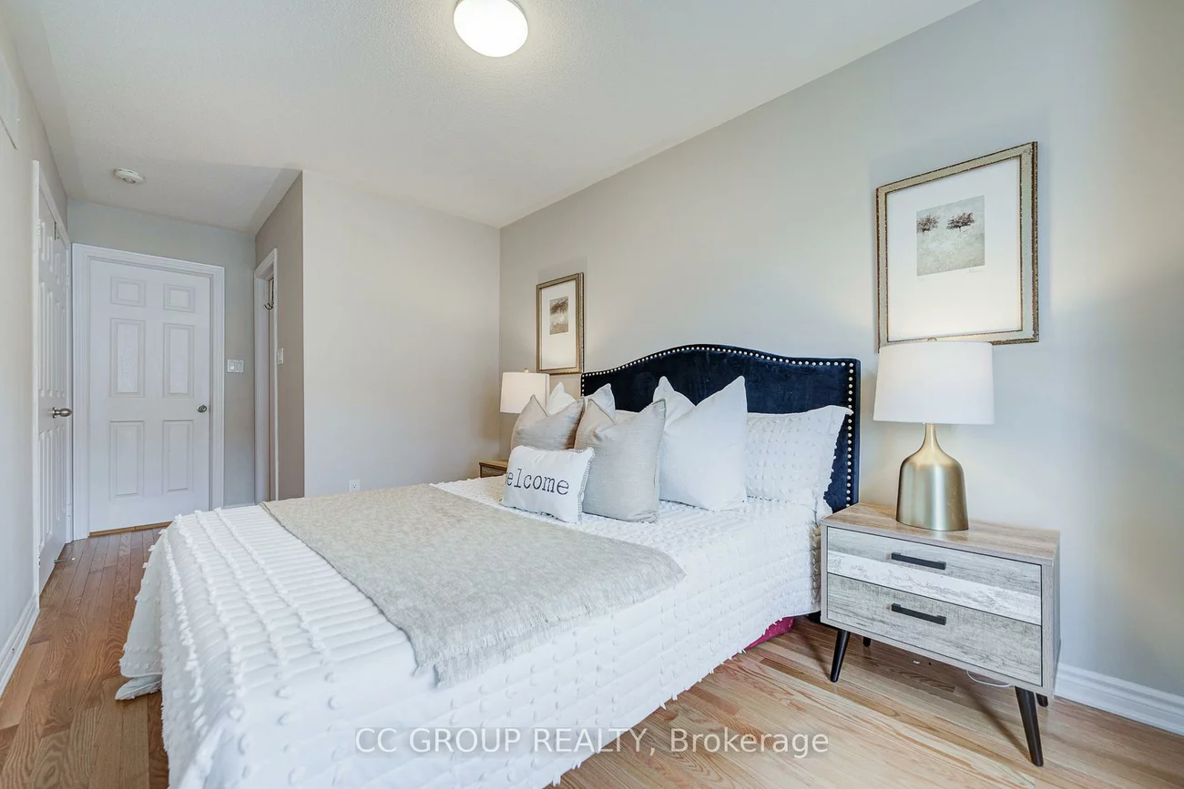 138, Farooq, Vellore Village, Vaughan