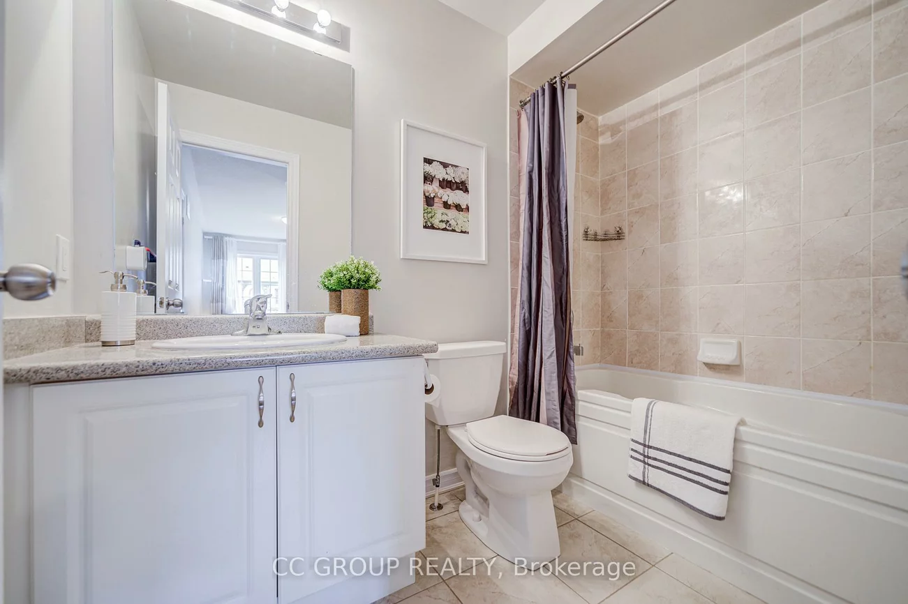 138, Farooq, Vellore Village, Vaughan