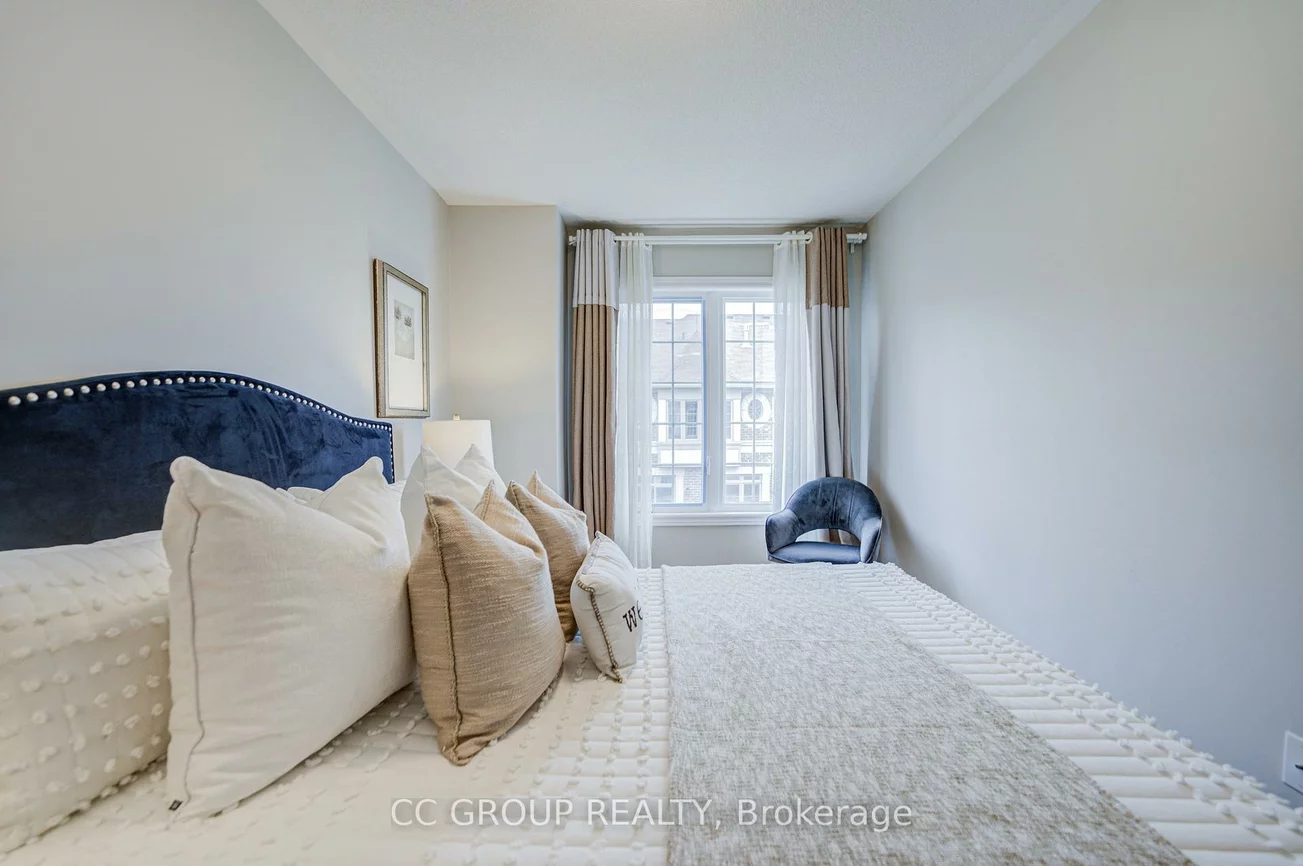 138, Farooq, Vellore Village, Vaughan