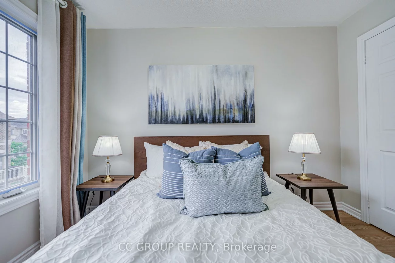 138, Farooq, Vellore Village, Vaughan