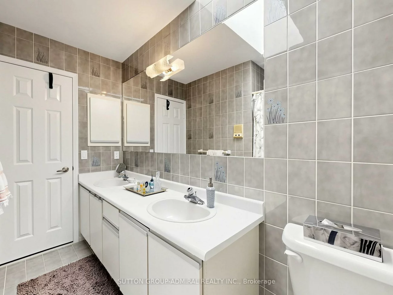 20, Esther, Crestwood-Springfarm-Yorkhill, Vaughan