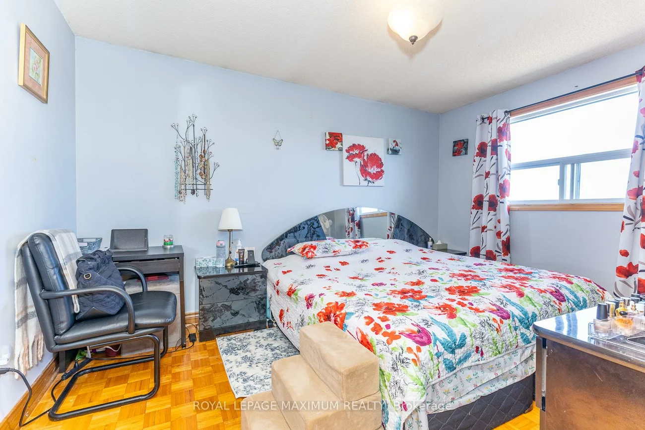 157, Misty Meadow, East Woodbridge, Vaughan