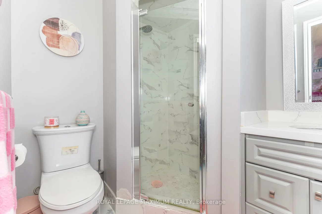 157, Misty Meadow, East Woodbridge, Vaughan