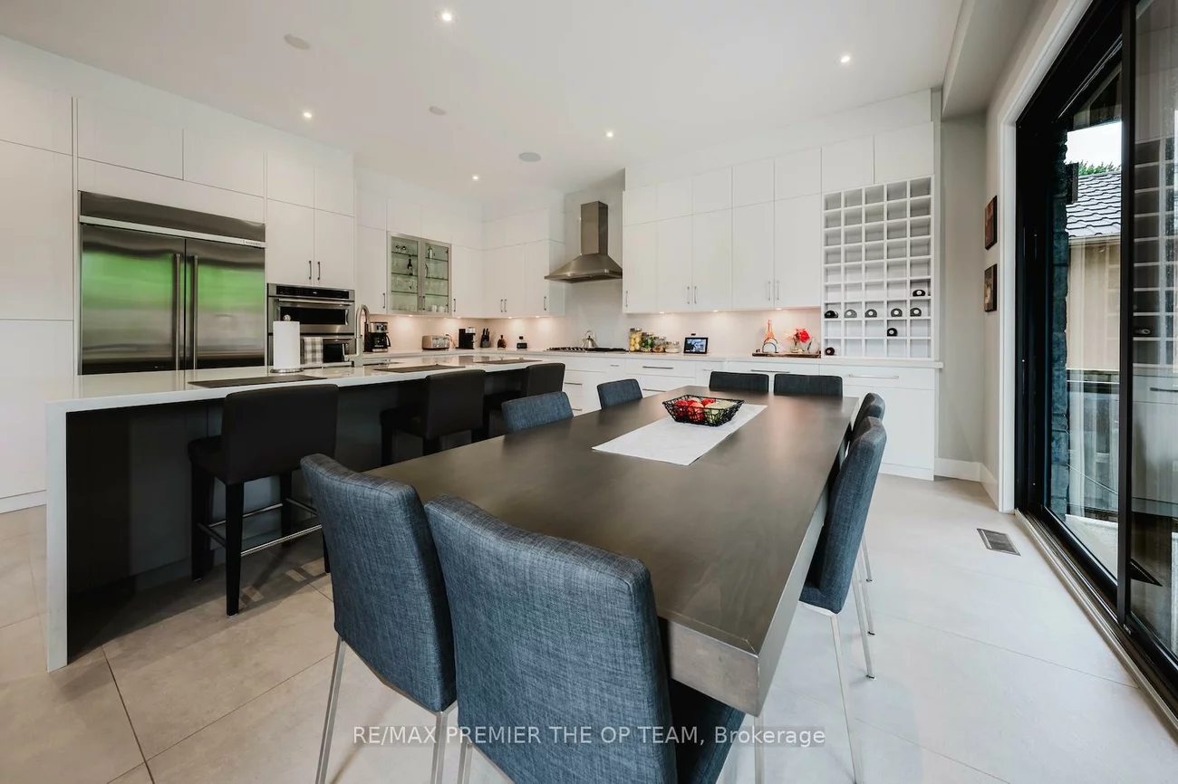 54, Cheltenham, West Woodbridge, Vaughan