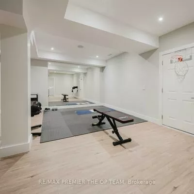 54, Cheltenham, West Woodbridge, Vaughan