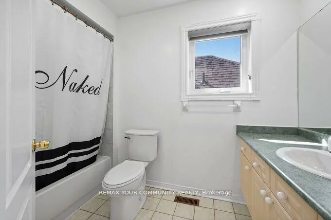 144, Broomlands, Maple, Vaughan