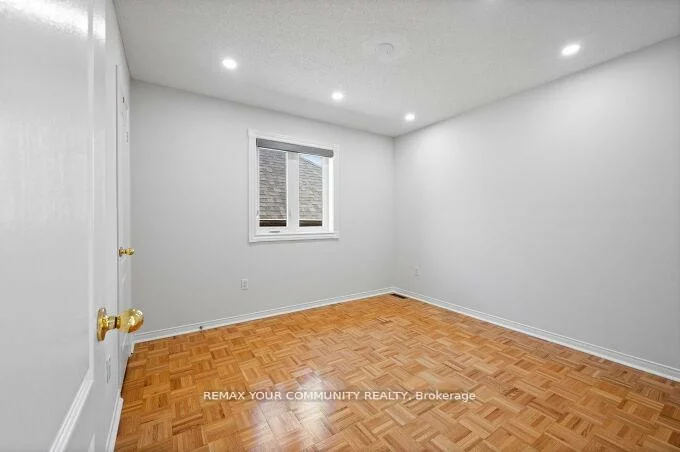 144, Broomlands, Maple, Vaughan
