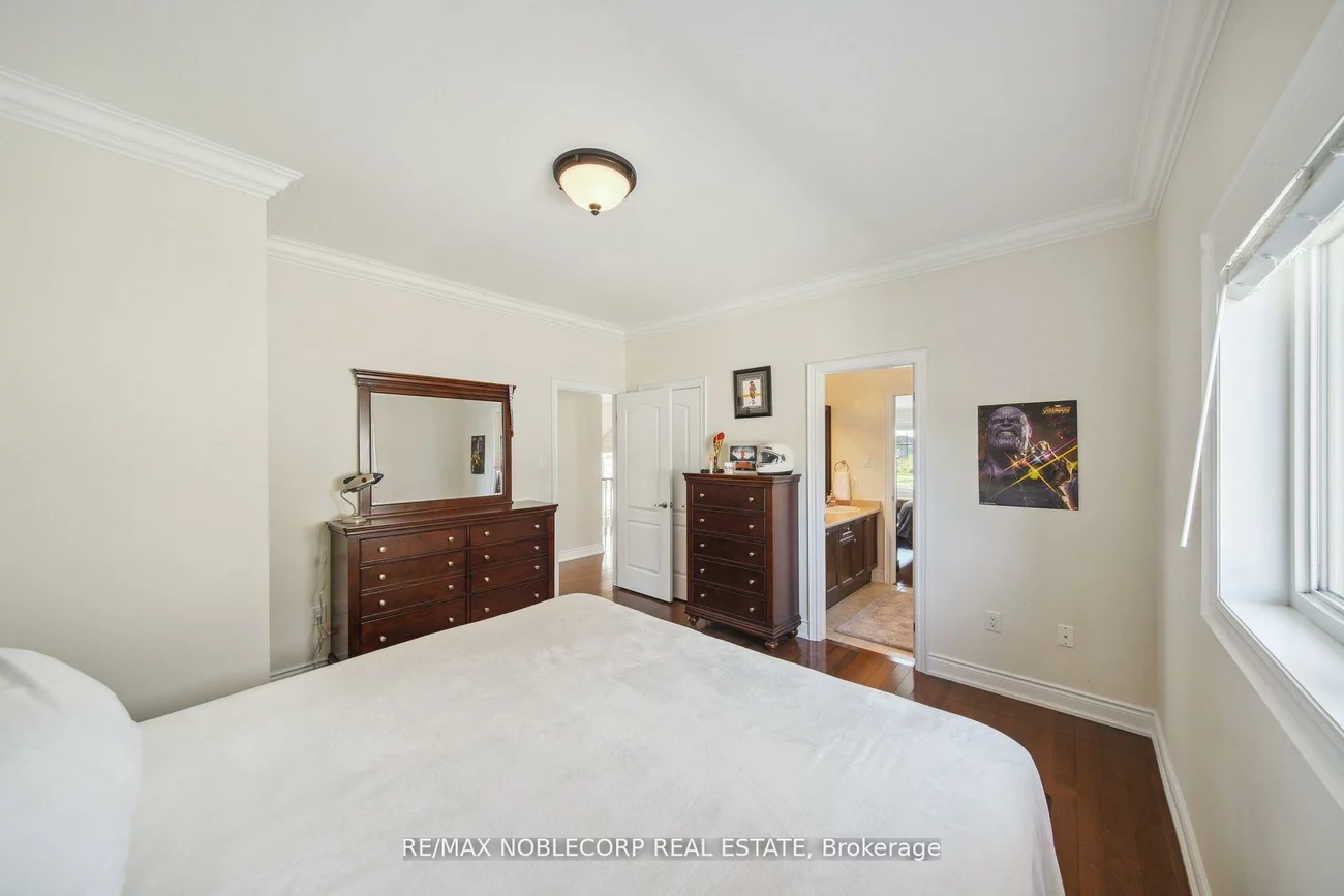 27, Gorman, Vellore Village, Vaughan
