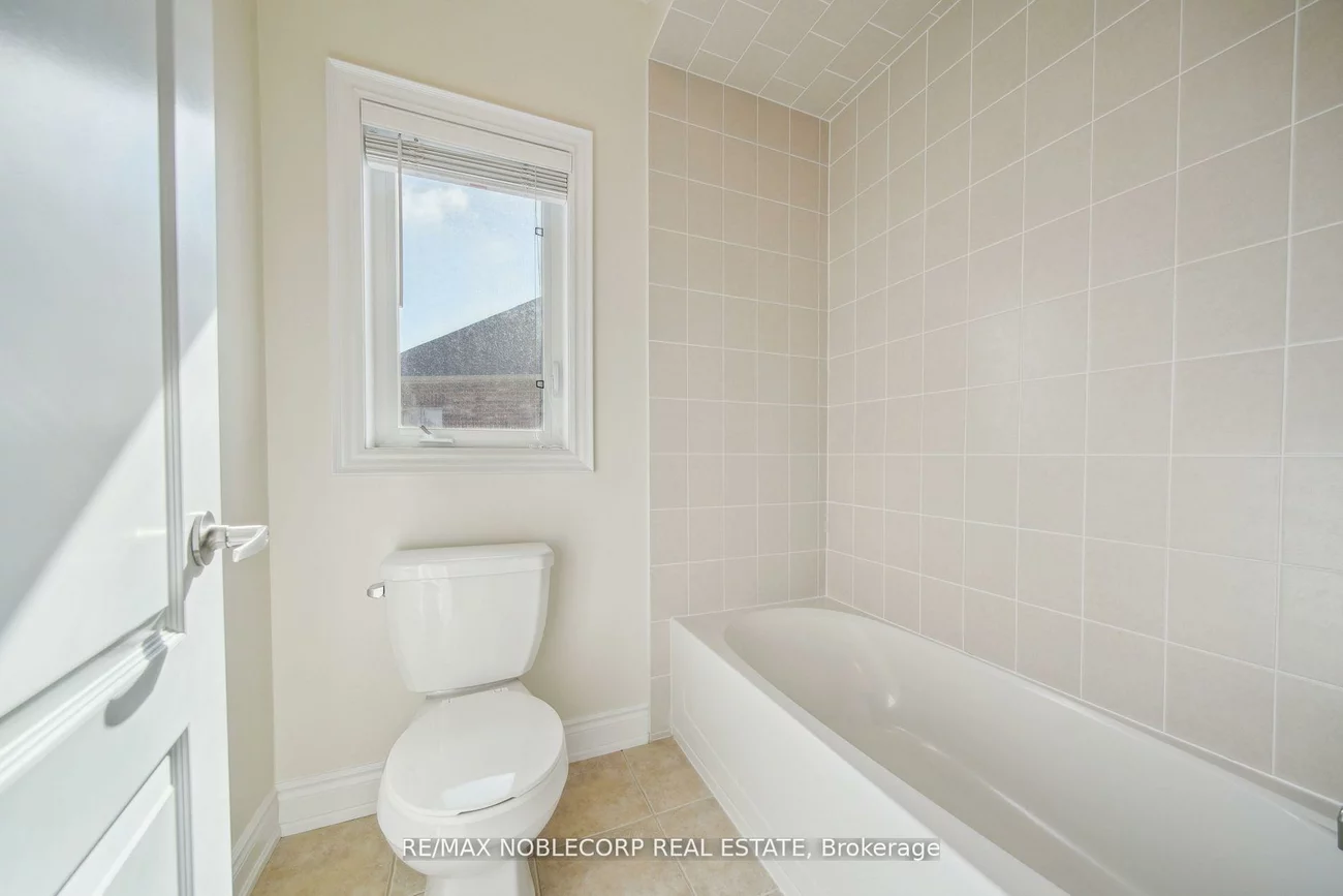 27, Gorman, Vellore Village, Vaughan