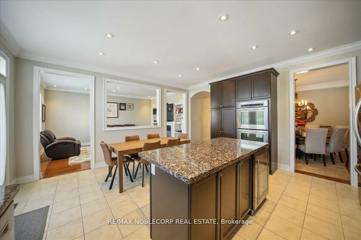 27, Gorman, Vellore Village, Vaughan