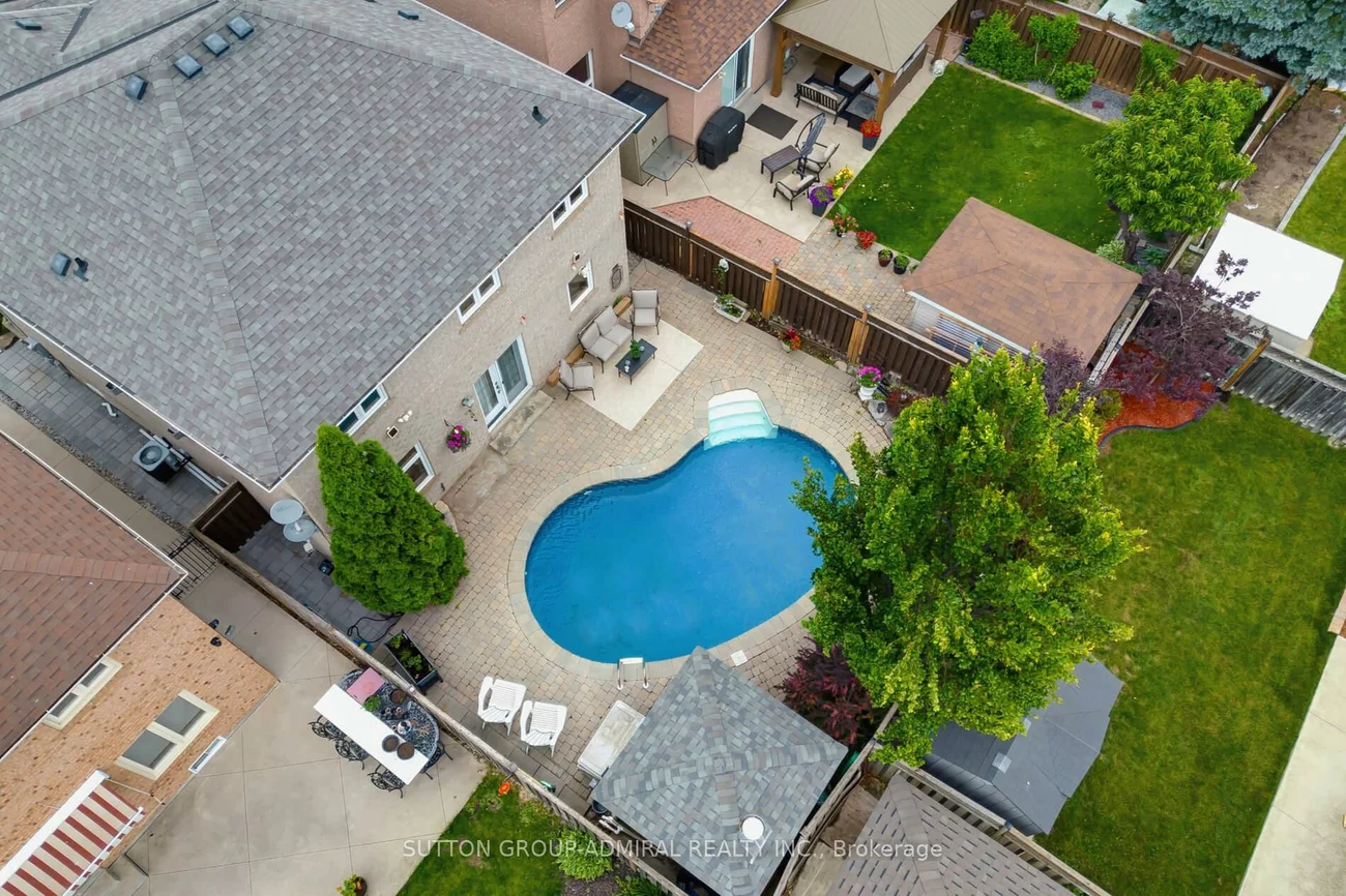 27, Pine Hollow, Maple, Vaughan